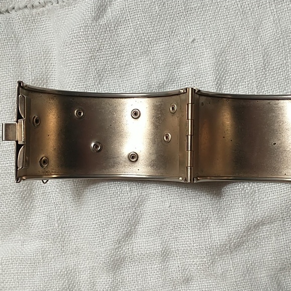 Vintage Matte Gold-toned Cuff Bracelet w/Crystals and Stones - Picture 4 of 6